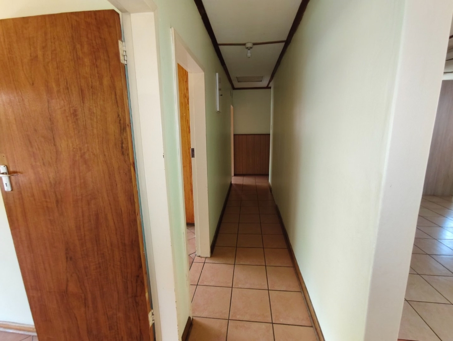 To Let 3 Bedroom Property for Rent in Generaal De Wet Free State